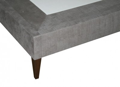 Modern Upholstered Beds on Modern Living Supplies    M N Originals    Upholstered Platform Bed On